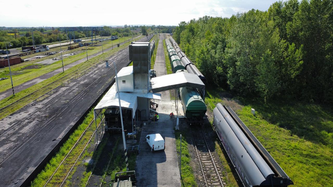 459403cd-89a0-42c8-a453-8433a12a5b7b