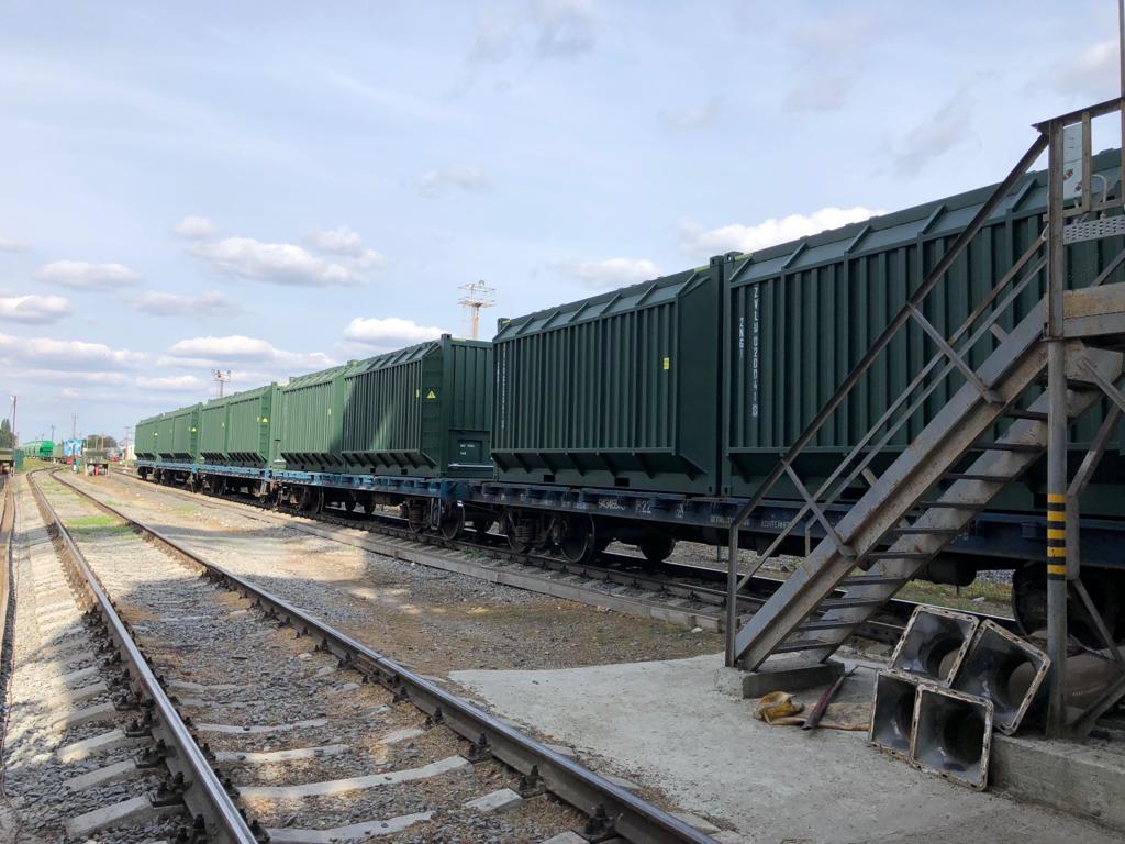 ddc5b8c1-0b0a-4566-ba32-640d28951e54